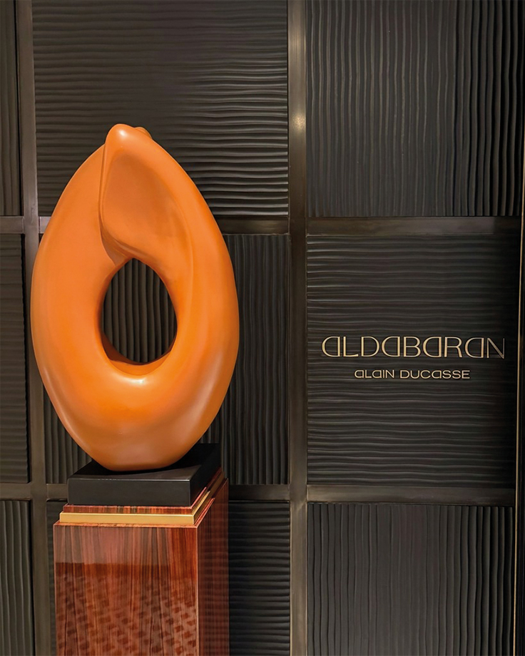 Sculpture design réalisée pour le restaurant Aldebaran Alain Ducasse à Casablanca