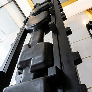 Sculpture Projects – Monumental black sculpture installed within a contemporary architectural interior space in Morocco